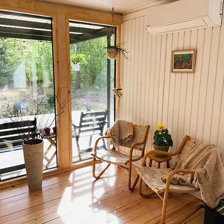 Feriehus Renovated 60s House With Fire Pit And Wood Stove *