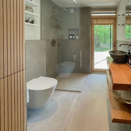 Feriehus Renovated 60s House With Fire Pit And Wood Stove Vig